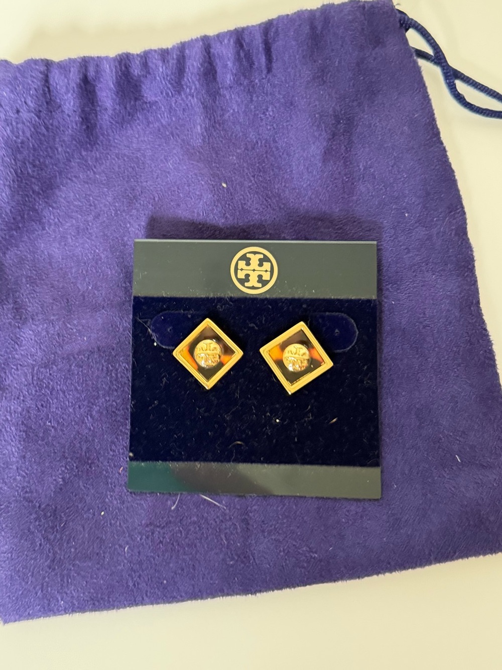 Tory Burch Liam Square Logo Stud Earrings comes with bag